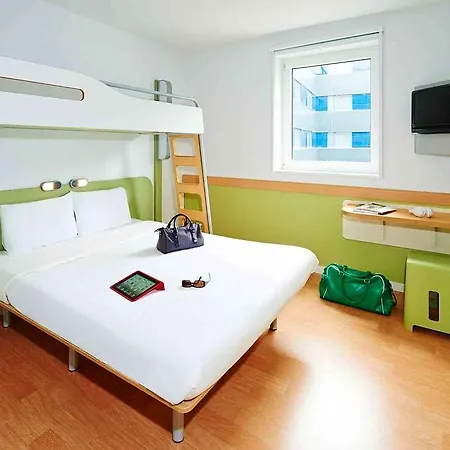 Ibis Pontivy