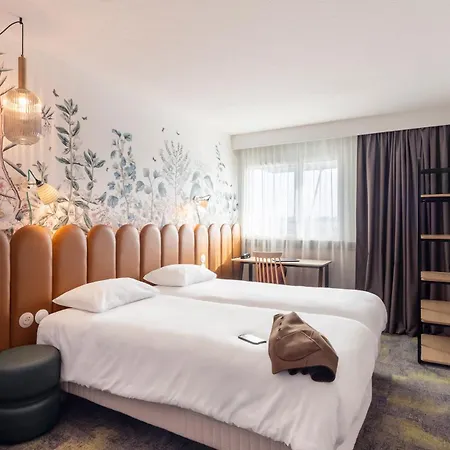 Ibis Hotel 3*