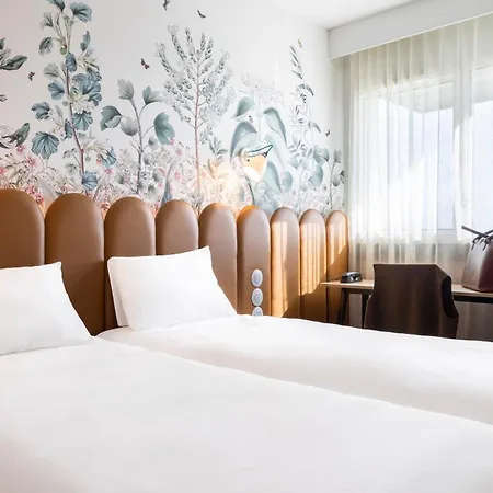 Hotel Ibis Styles Centre Bretagne 3*